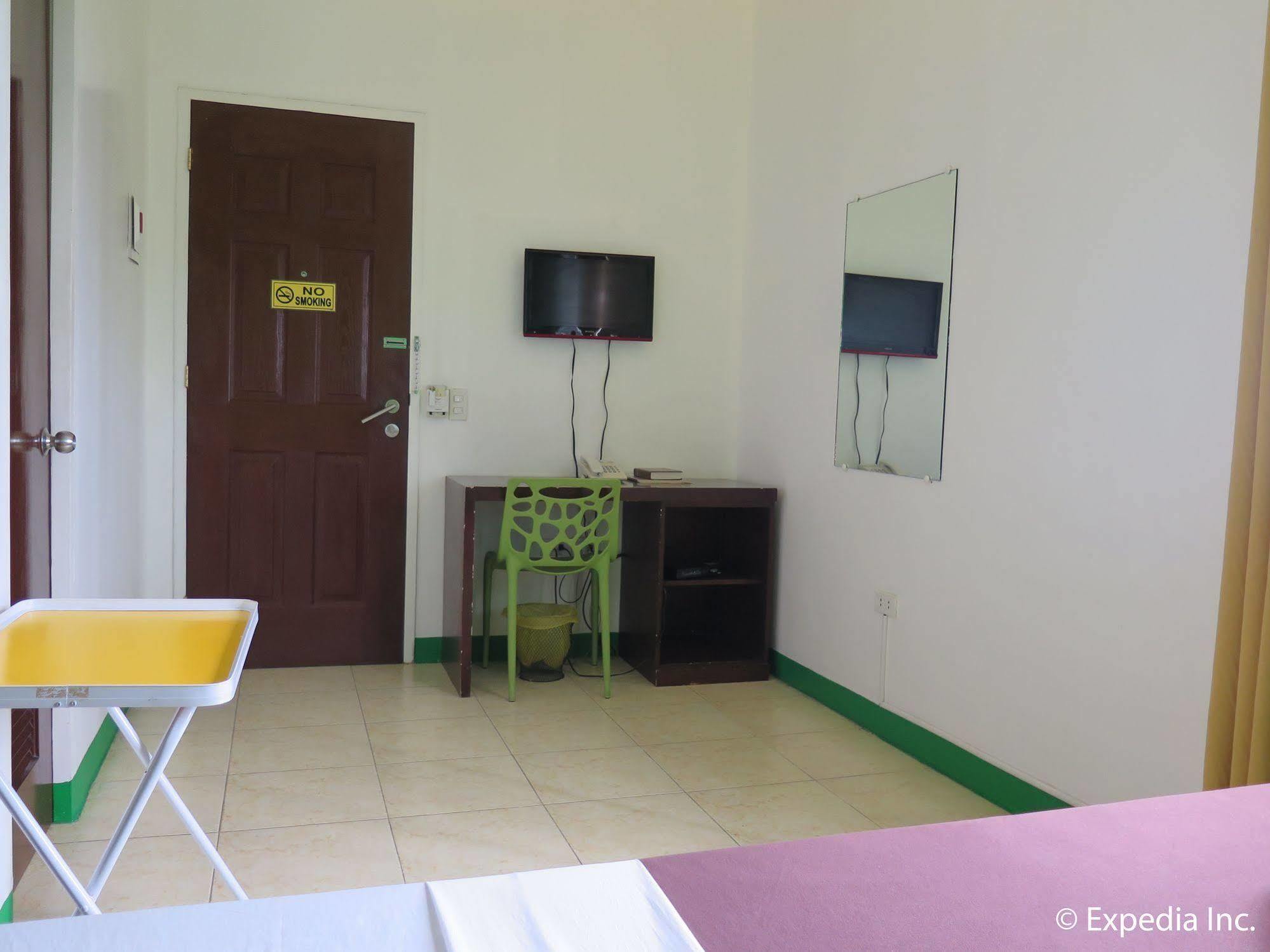 First Pacific Inn Davao City Dış mekan fotoğraf